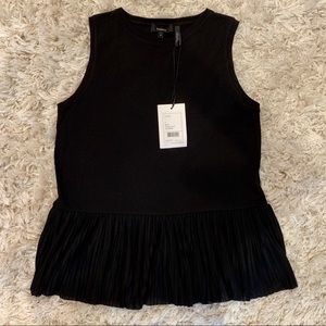 Super cute Theory “Drapey Tee”